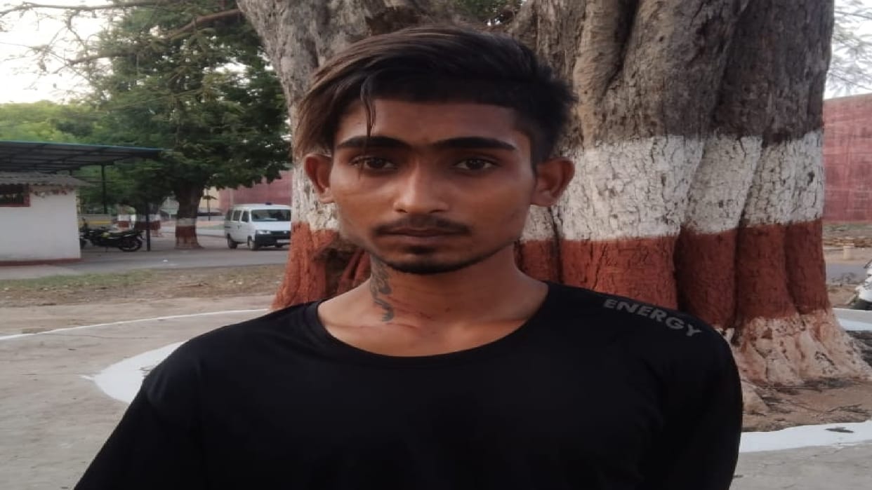 Crooks fearless in Raipur: accused Attacked with knife a young man, arrested