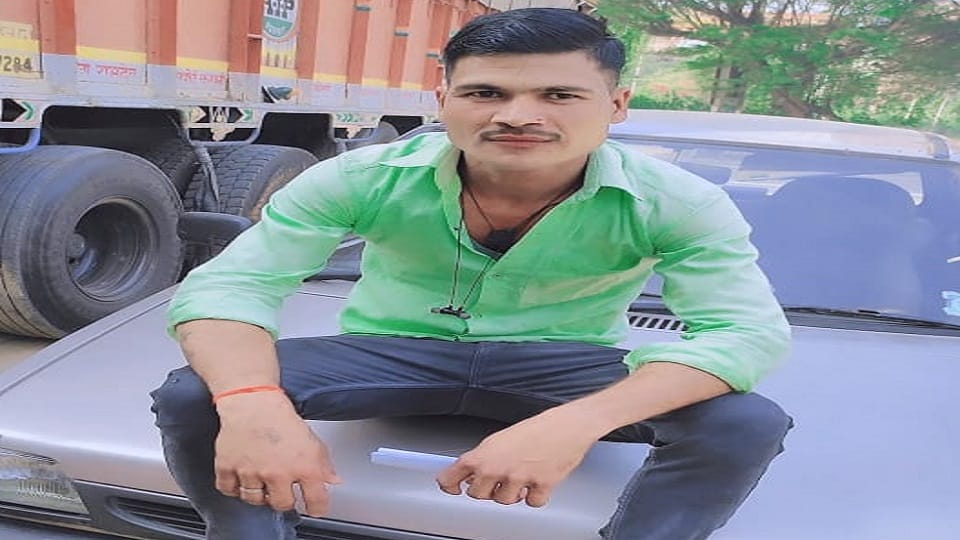 Bike collides with two brothers, one dead and other injured