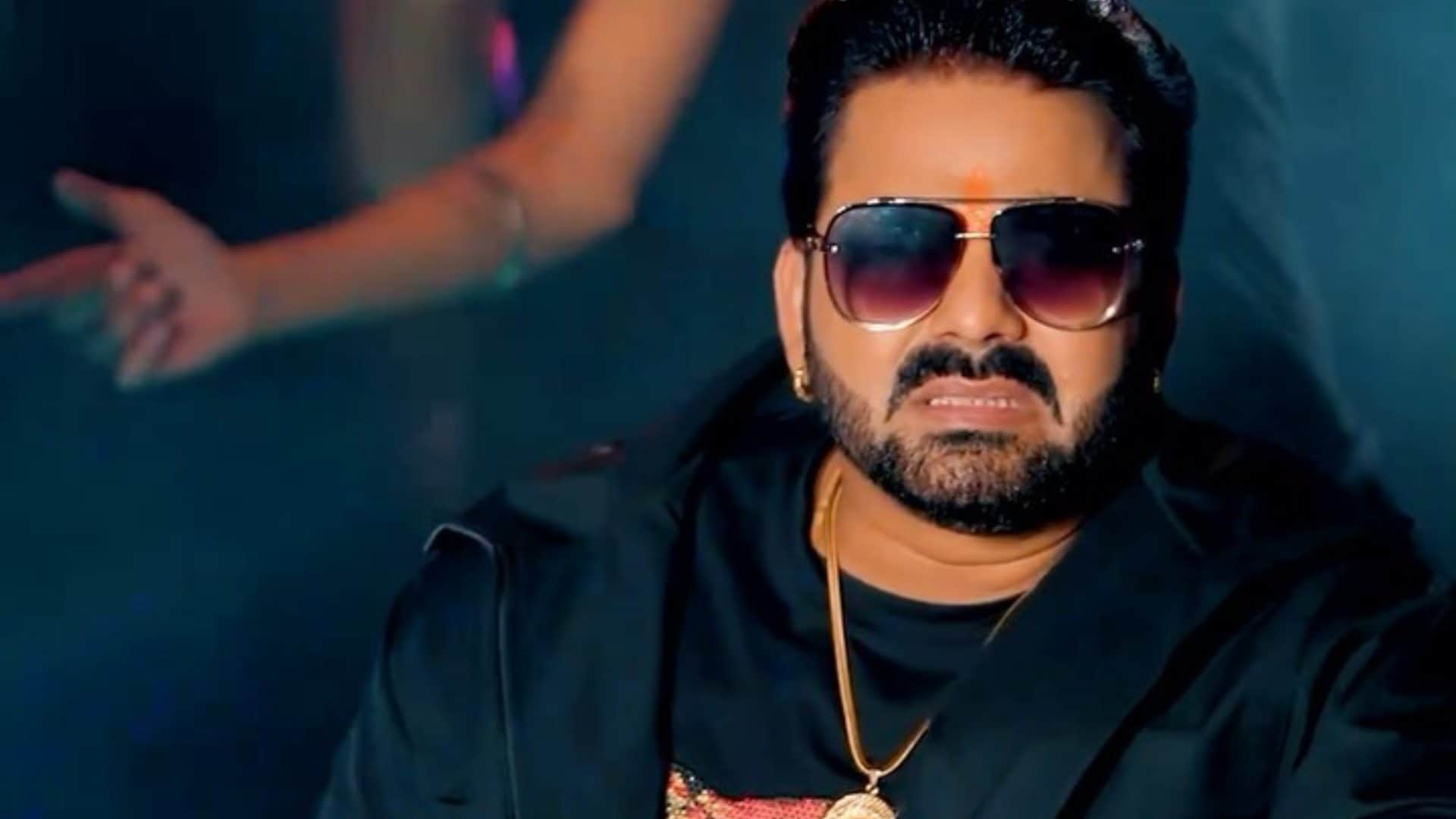 Bhojpuri Actors Net Worth pawan singh manoj tiwari khesari lal yadav ravi kishan dinesh lal yadav nirahua