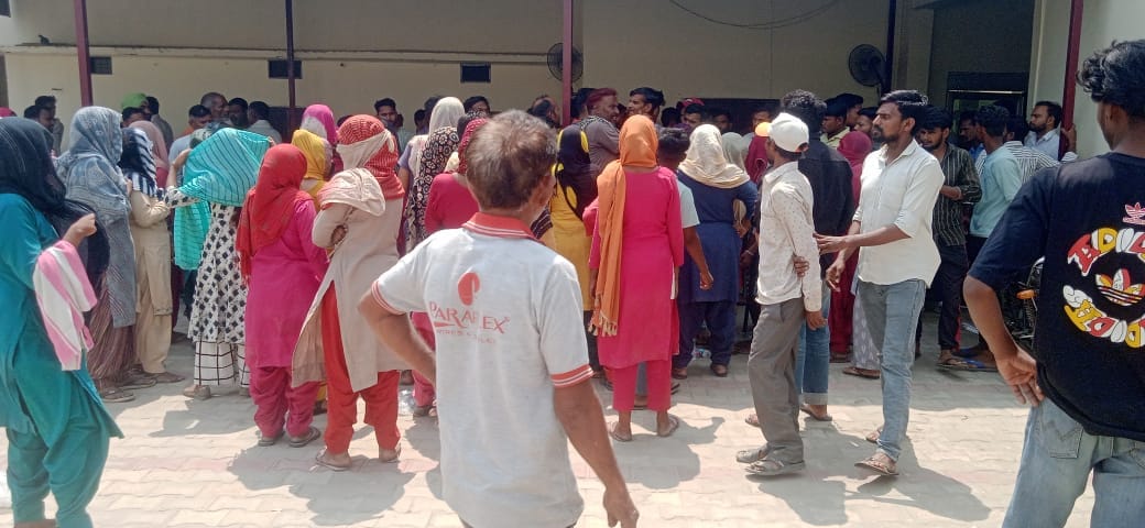 Roorkee News minor girl kidnapped villagers Ruckus in police station, MLA also came in support