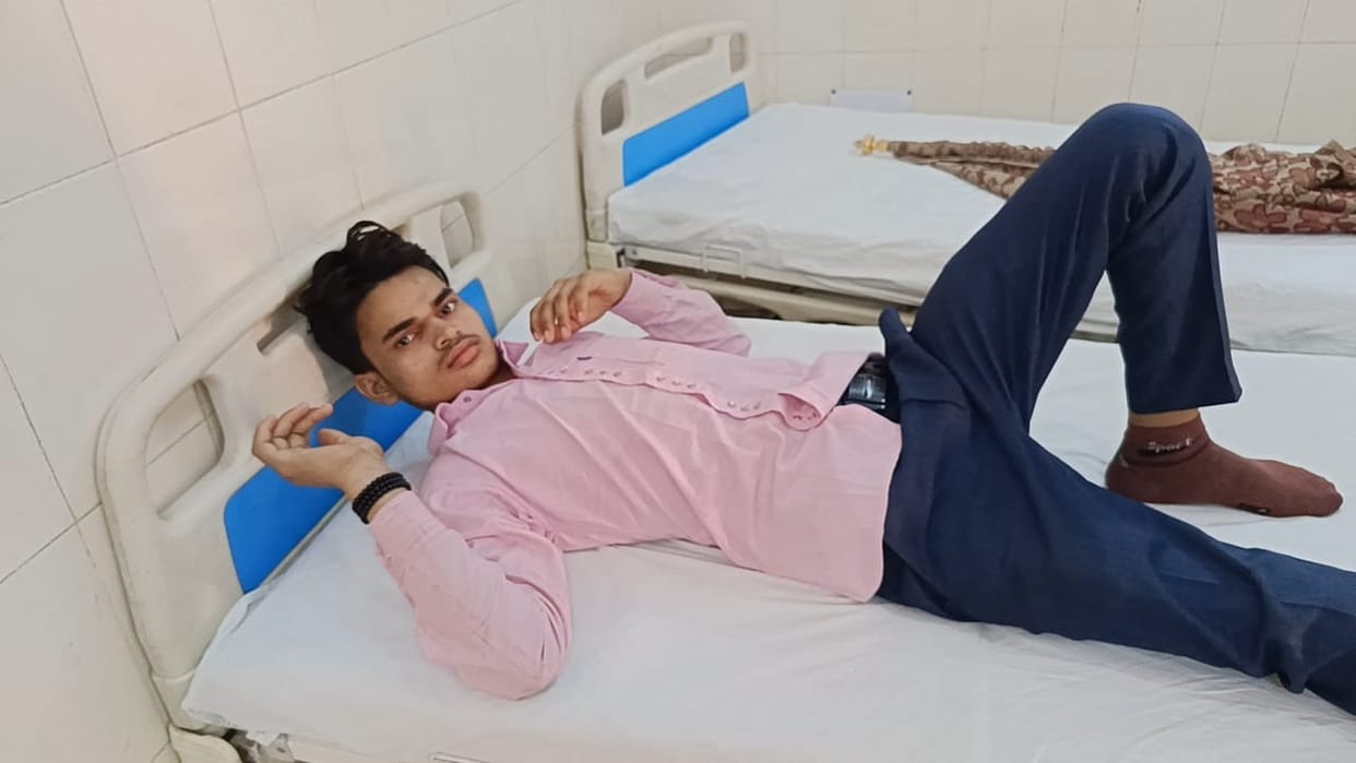 Jaharkhurani gang robbed the young man by unconscious in Bareilly