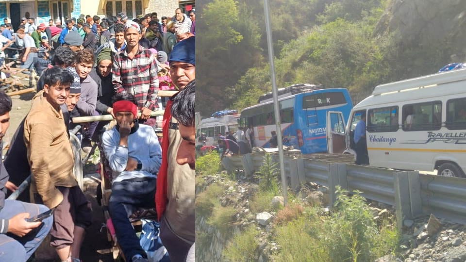 Yamunotri Dham Horses and palanquins stopped at Jankichatti Traffic Jam on highway Photos