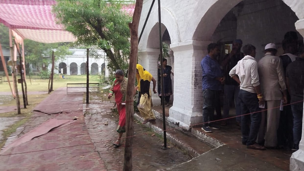 Loksabha Election 2024: Voting in Sitapur and Bahraich.