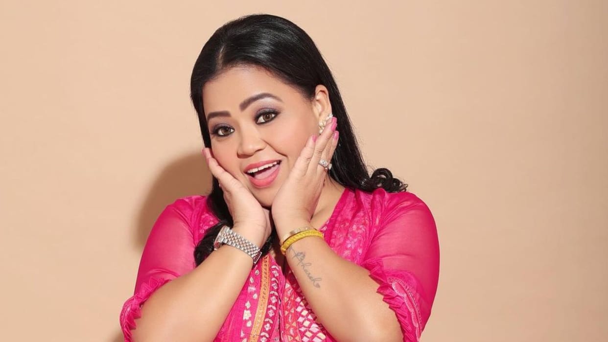 Bharti Singh discharged from hospital shows kidney stone after surgery