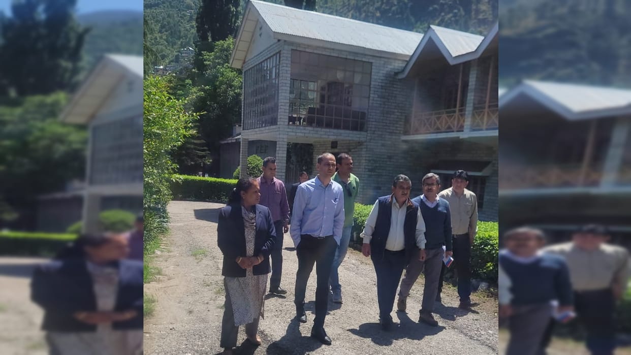 Hotels of Himachal Pradesh Tourism Development Corporation are in loss