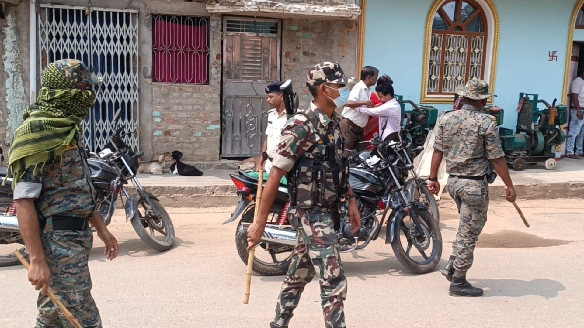 LS Polls: RJD leader Pankaj Yadav detained on charges of tricking voters in Munger polling booth stone pelting