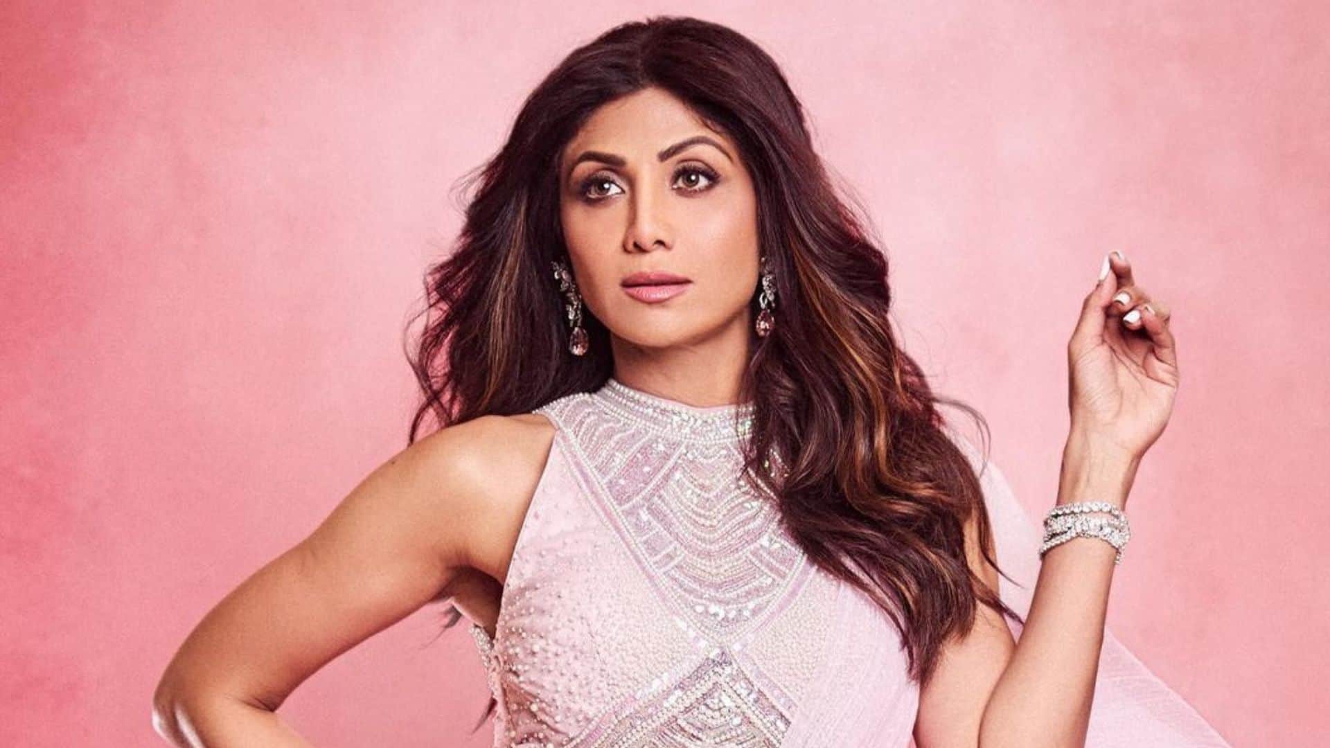 Bollywood Actresses who are expert in Martial Arts Sushmita Sen Deepika Padukone Shilpa Shetty Priyanka Chopra