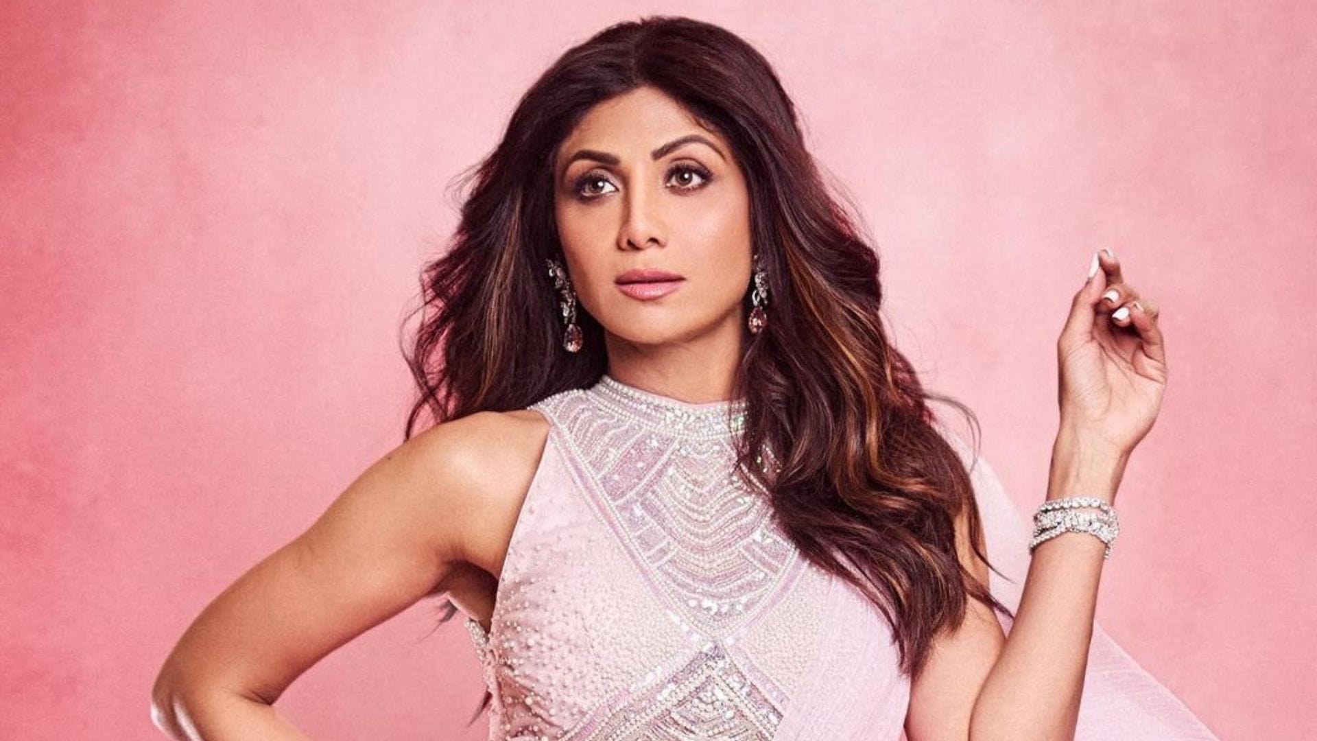 Bollywood Actresses who are expert in Martial Arts Sushmita Sen Deepika Padukone Shilpa Shetty Priyanka Chopra