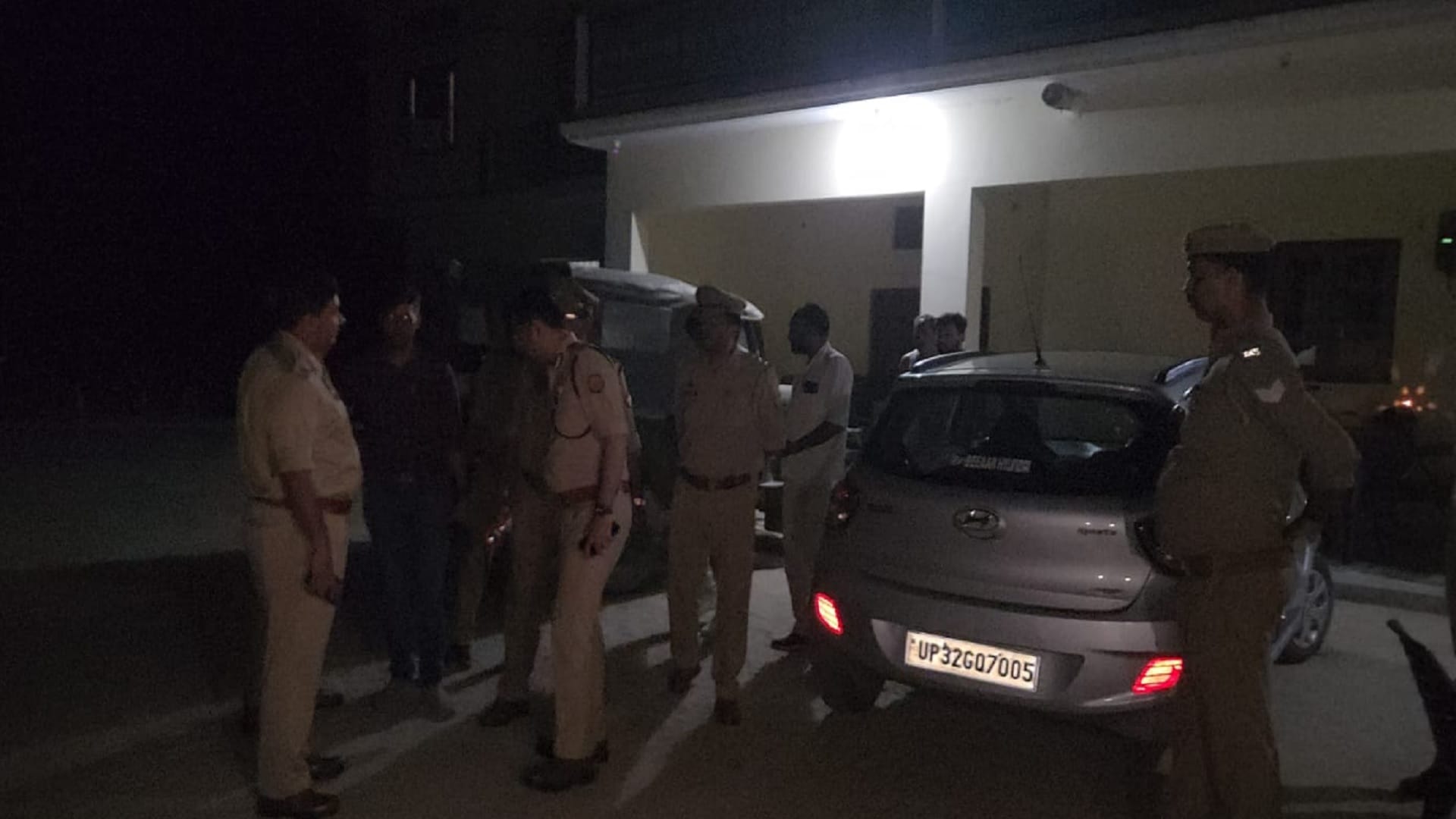 Sitapur Murder Case Mother, wife and his three children killed not by Anurag his elder brother Ajit Singh