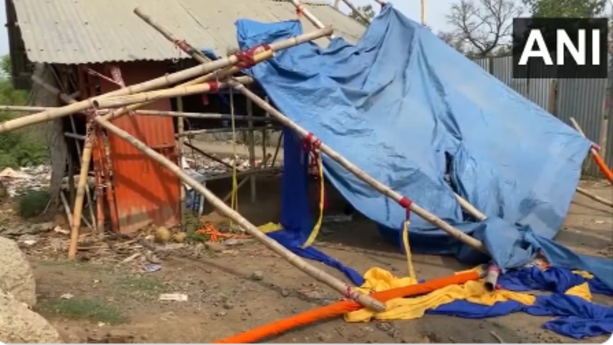 Lok Sabha Polls fourth phase voting violence in west bengal Clash between BJP-TMC updates