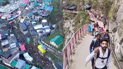 Chardham Yatra: यमुनोत्री धाम की यात्रा पर आए दो और श्रद्धालुओं की मौत, पांच दिन में छह की गई जान Chardham Yatra 2024 Two more devotees died in Yamunotri Dham so far seven lives have been lost