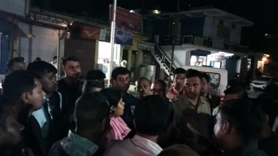 Chardham Yatra 2024 After tirth purohit Gangotri Trade Board protest regarding disturbances uttarakhand