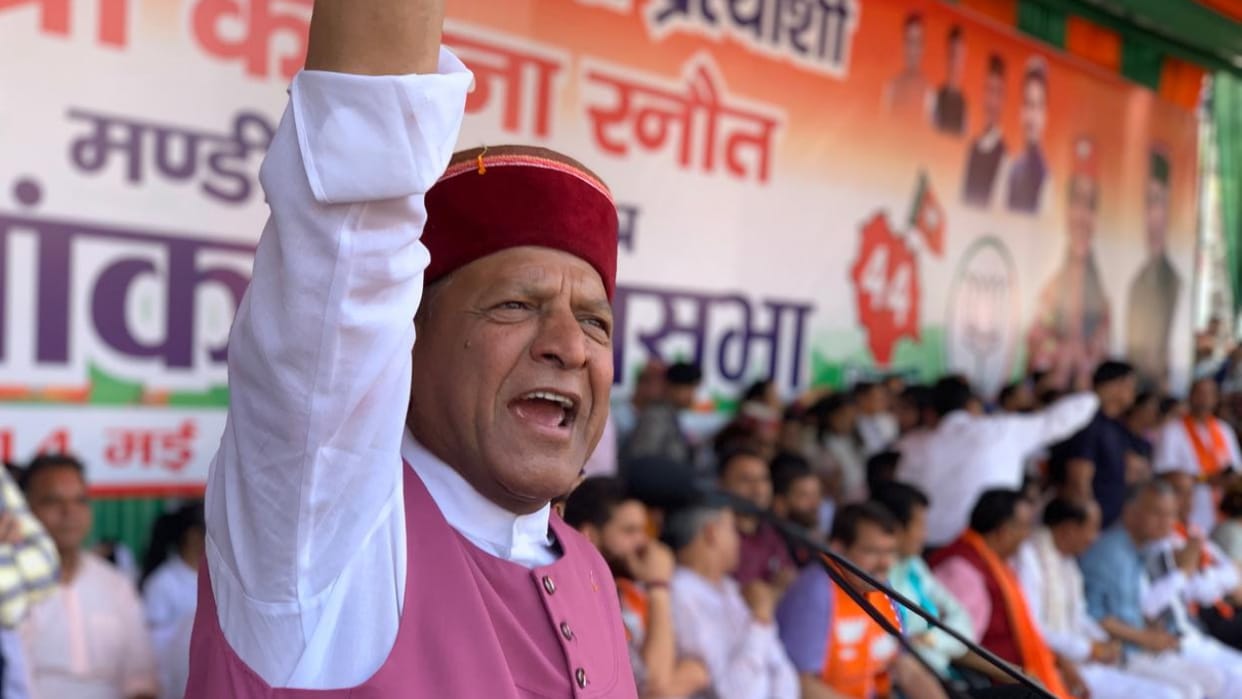 Rajeev Bindal lashed out at Congress while addressing the public meeting in Mandi