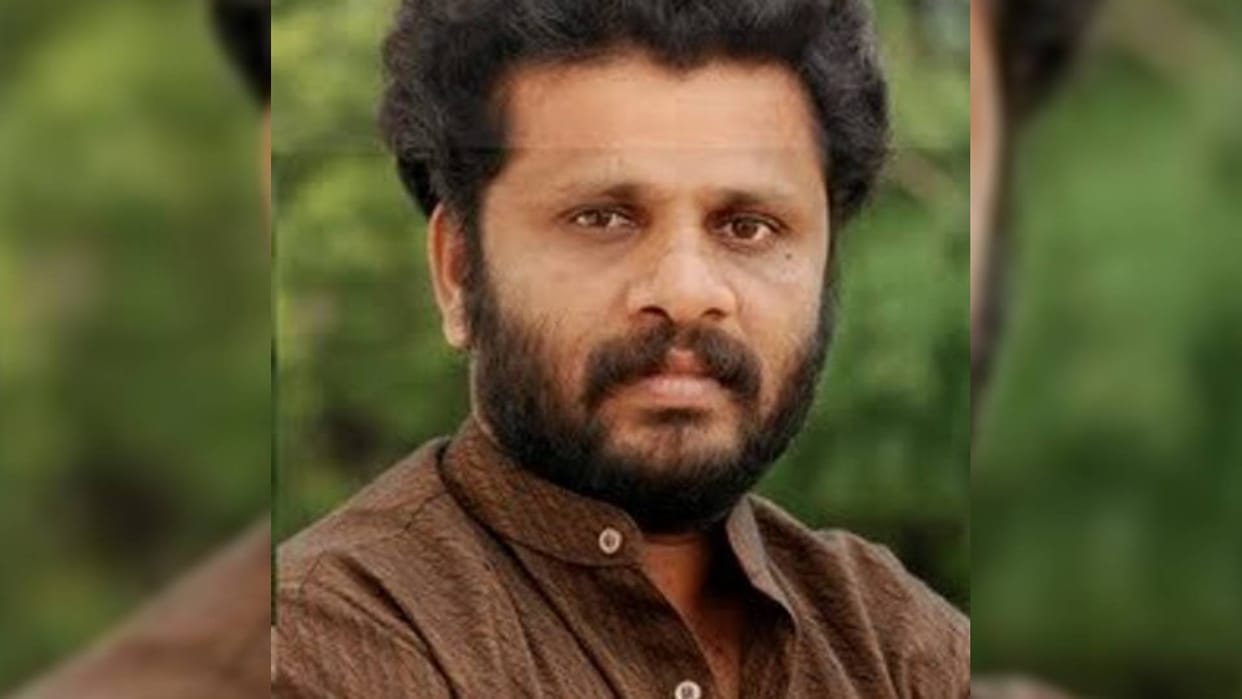 Biju Vattappara passed away after collapsing famous malayalam filmmaker and writer dies at age of 54
