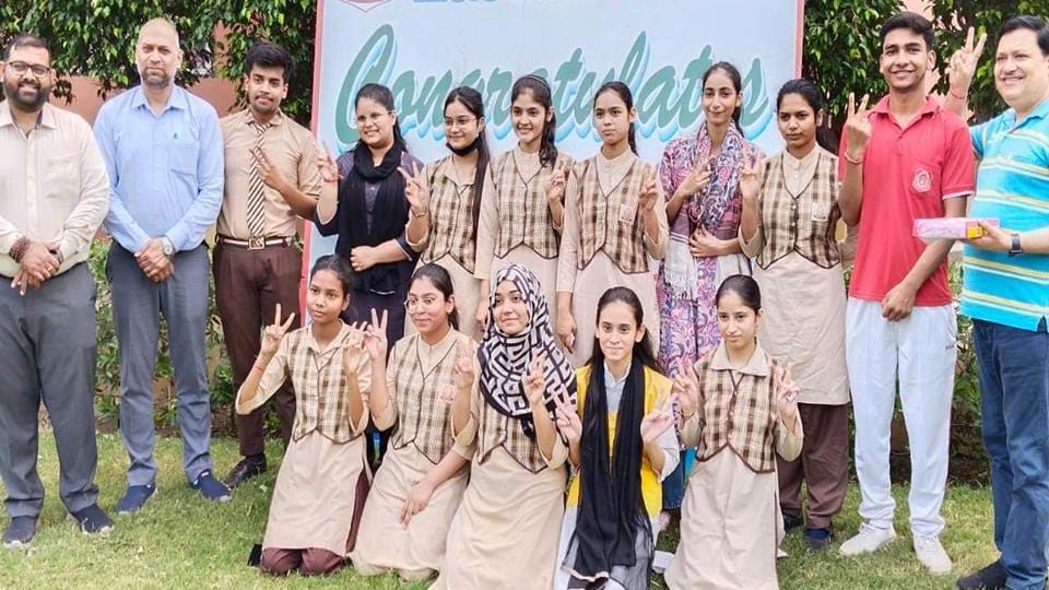 CBSE Result 2024: Take inspiration from parents, study well, names and faces Amroha toppers blossom