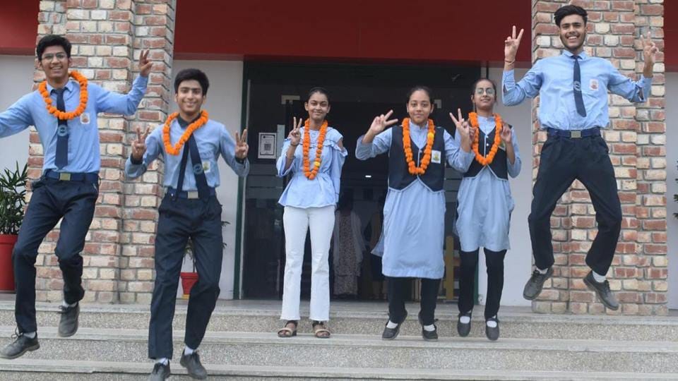 CBSE Result 2024: Take inspiration from parents, study well, names and faces Amroha toppers blossom
