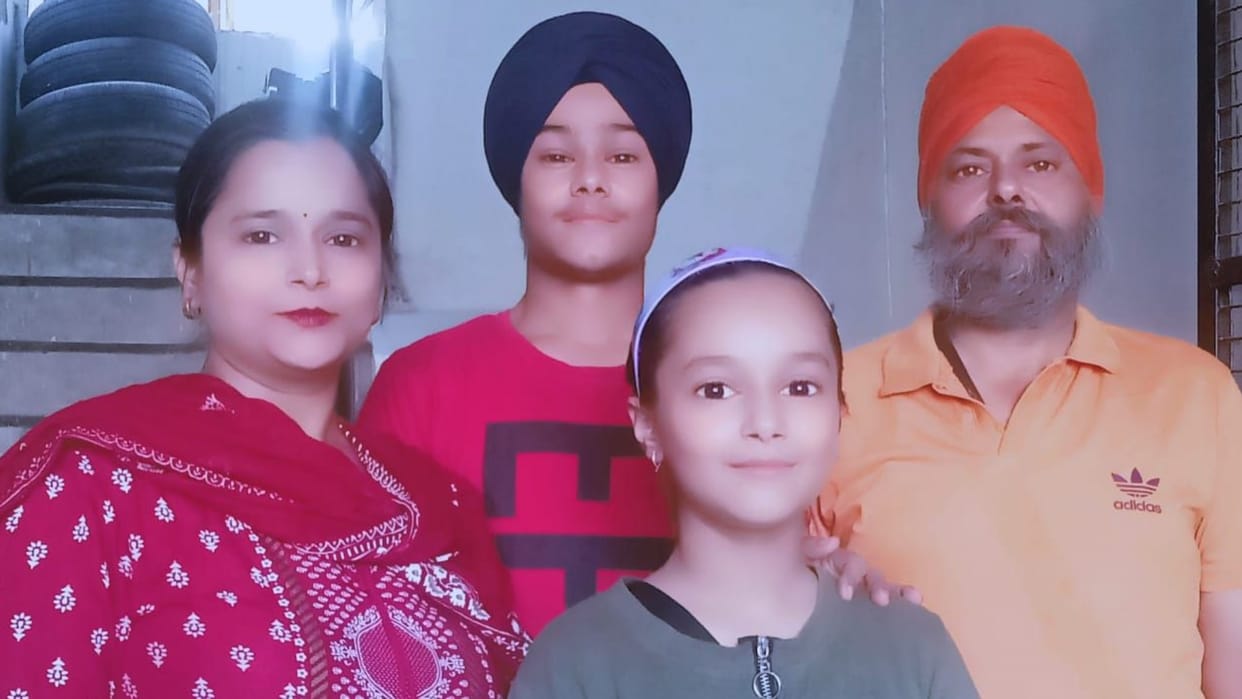 CBSE Result: E rickshaw driver's son gets 91 percent marks in class 12th.