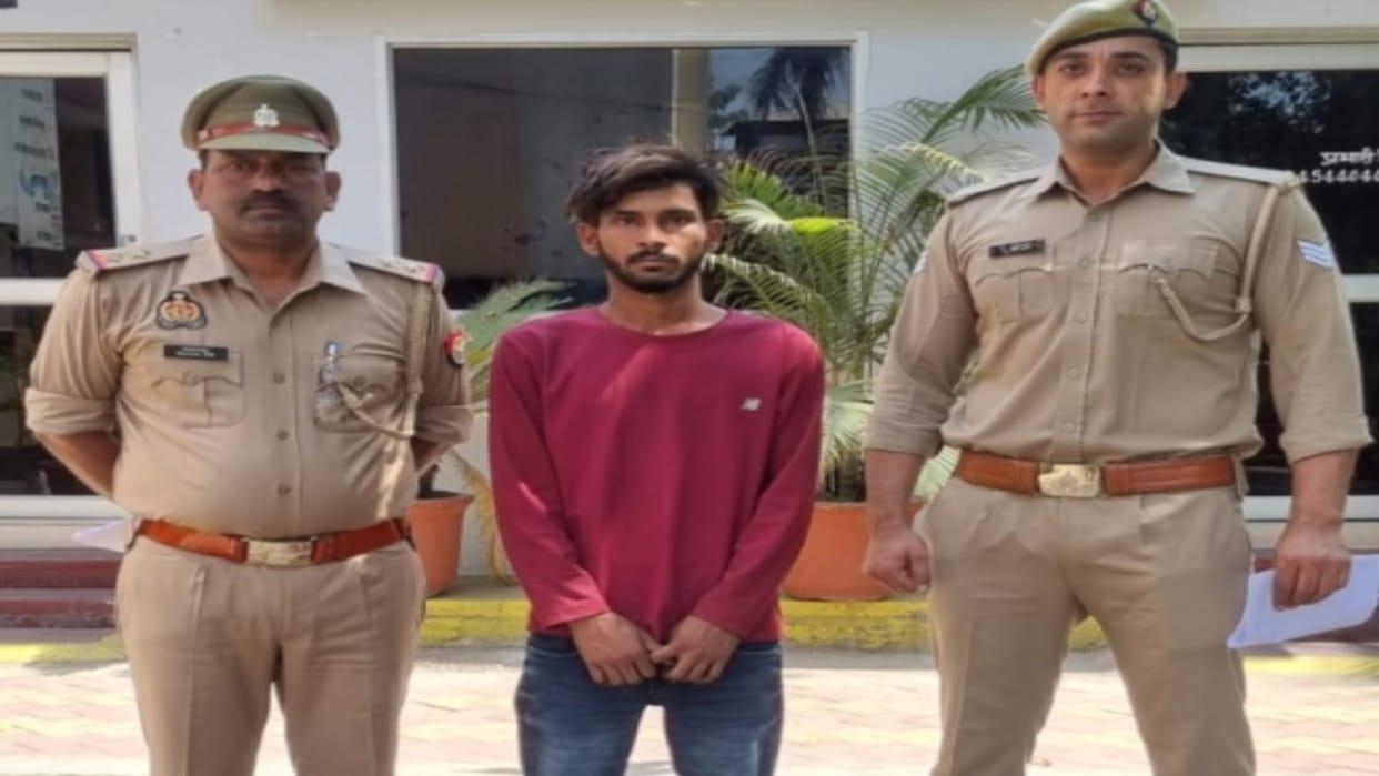 Muzaffarnagar police have revealed Ashutosh murder case and accused Sagar arrested