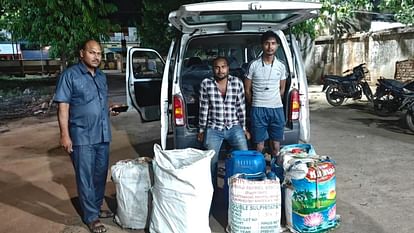 Jaithari police seized 300 liters of petrol Caught in siege while taking it for sale