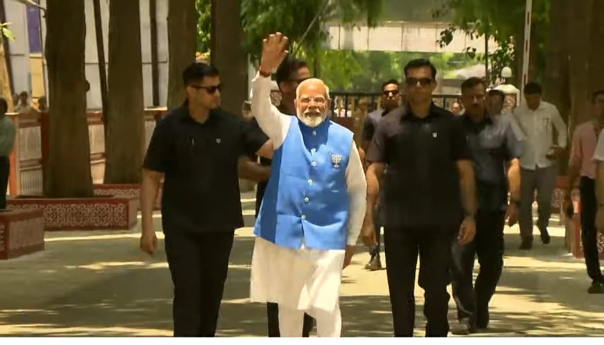 Lok Sabha Election 2024 PM Narendra Modi public meeting in Azamgarh  Jaunpur and Bhadohi