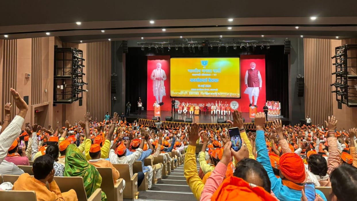 UP Lok Sabha Election 2024 Live PM Narendra Modi Nomination from Varanasi Kashi Today News in Hindi