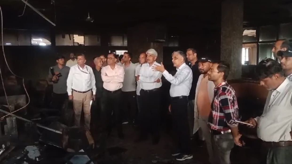Fire broke out due to short circuit in Rohtak MDU library, more than 50 computers destroyed