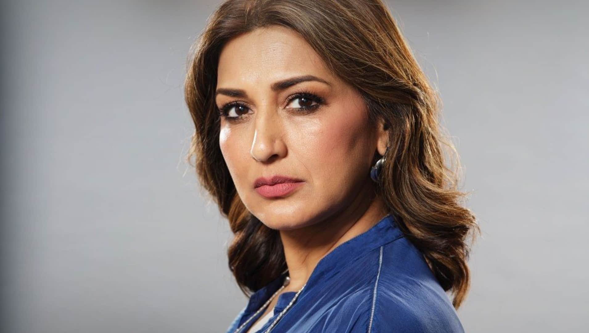 World Cancer Day 2025 these bollywood star fight and win over serious disease sonali bendre sanjay dutt