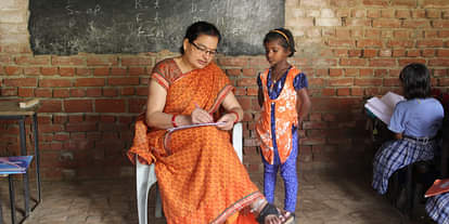 UP Basic Teacher: The process of transfer of teachers got eclipsed, the program was not released even after a