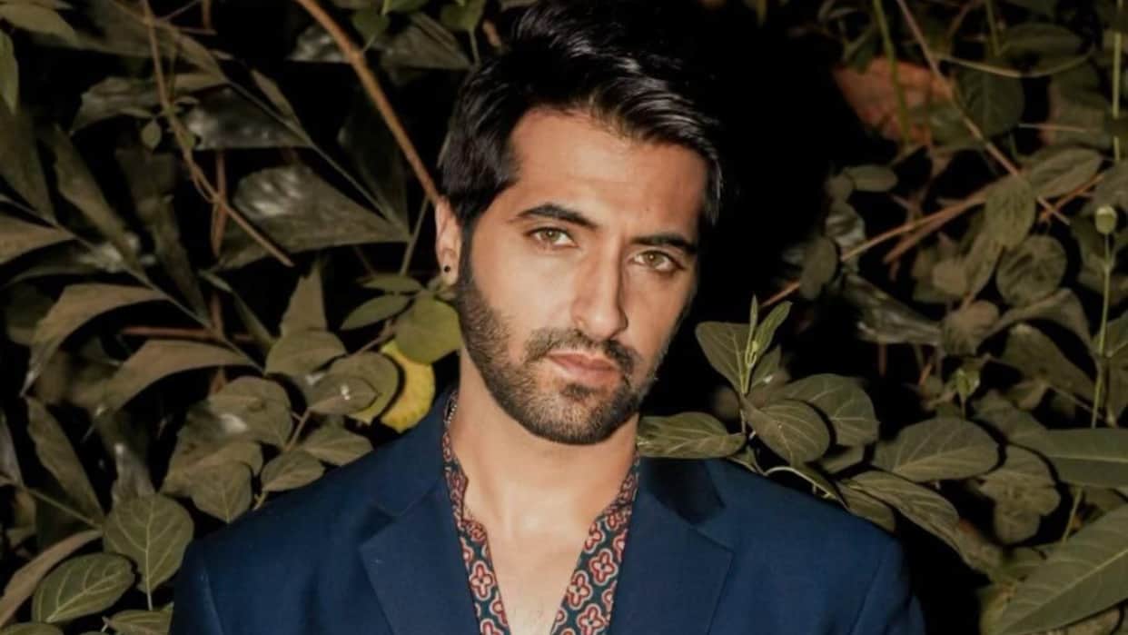 The Broken News 2 Akshay Oberoi is ready to give scenes without clothes says justice be done to character