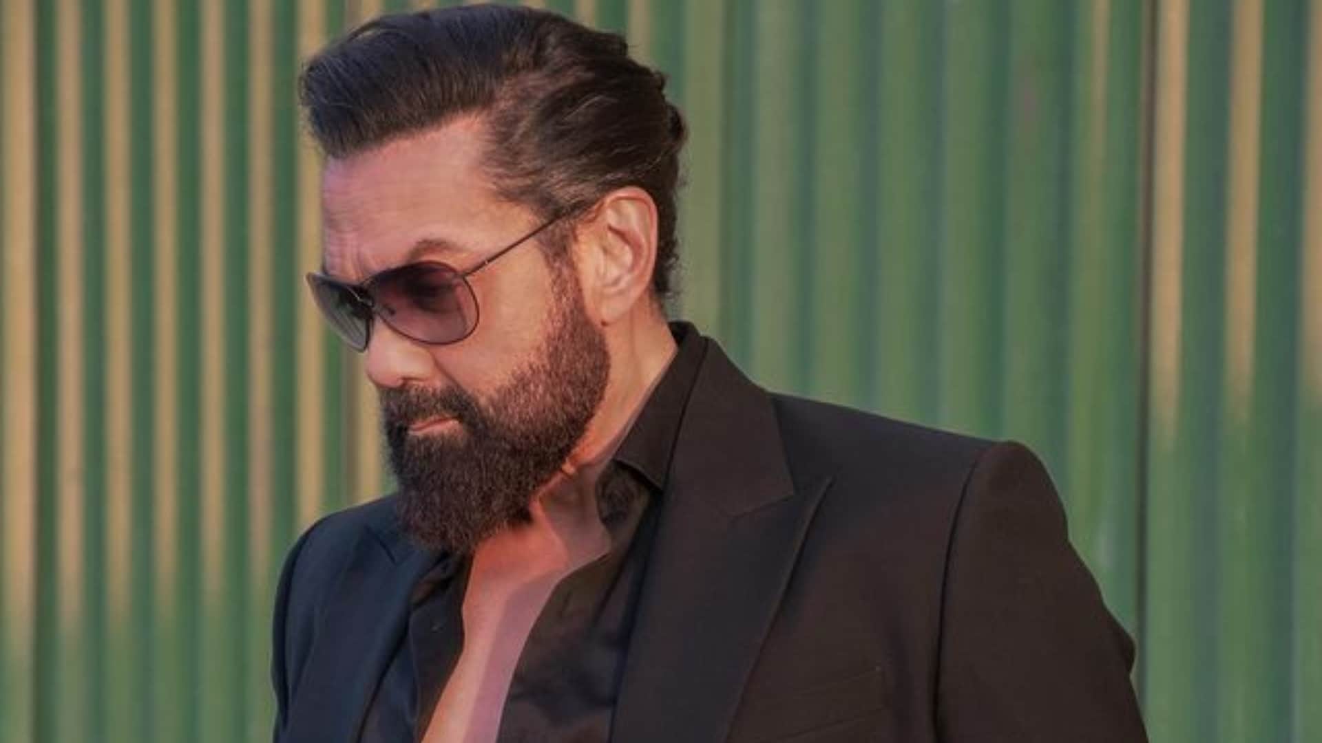 Bollywood Stars Ready To Debut in South Industry Saif Ali khan Disha Patani Shanaya Kapoor Janhvi Kapoor