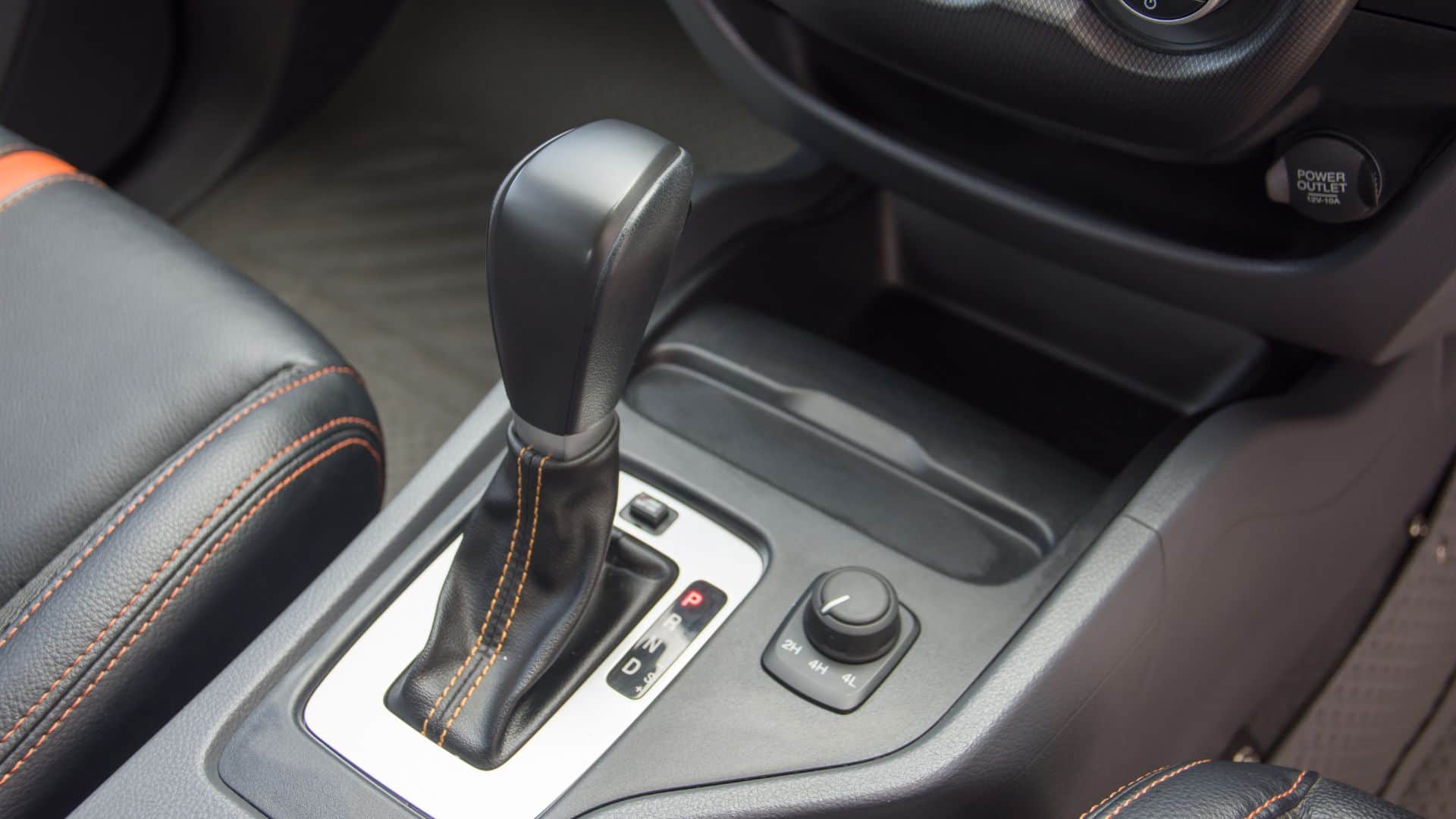 Automatic Car Gear Stuck While Driving? Know These Emergency Tips