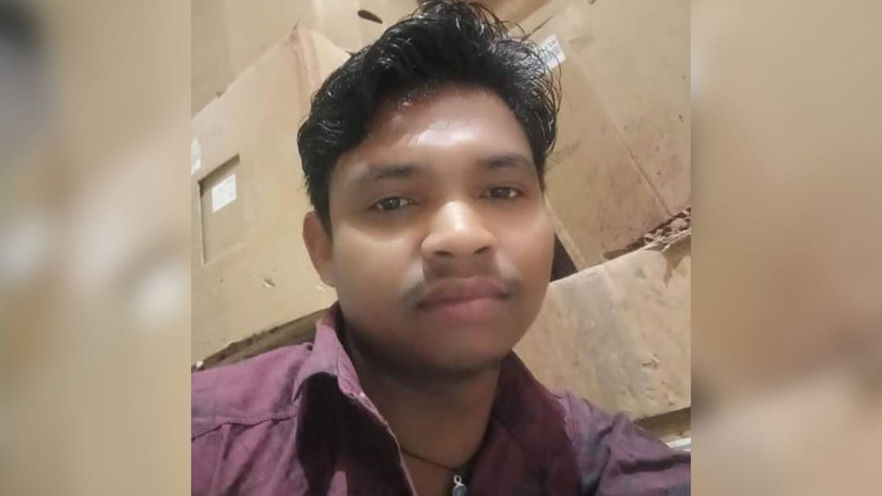 Young man died in road accident after collision in two bikes in sonbhadra