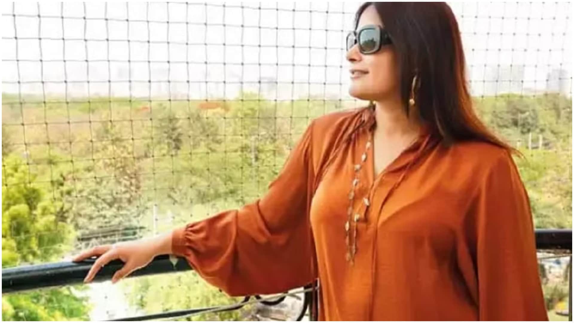 Celebs Who Left Stardom and Live Common Life Kim Sharma Kumar Gaurav Jhanak Shukla Mayoori Kango