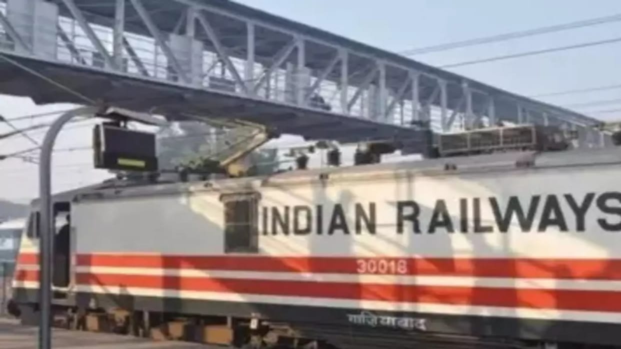 Two employees of NCR Senior Divisional Engineer's office missing from duty, records not found.