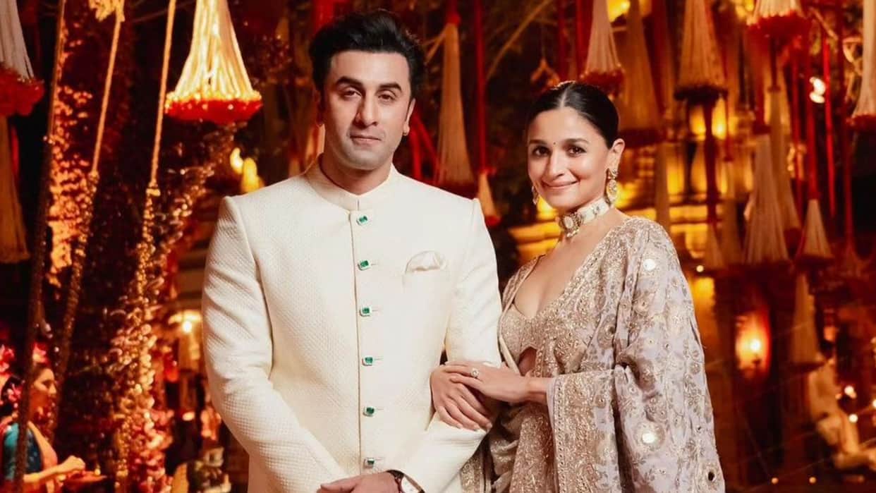 Alia Bhatt Pre Birthday Celebration With Husband Ranbir Kapoor And Media In Mumbai