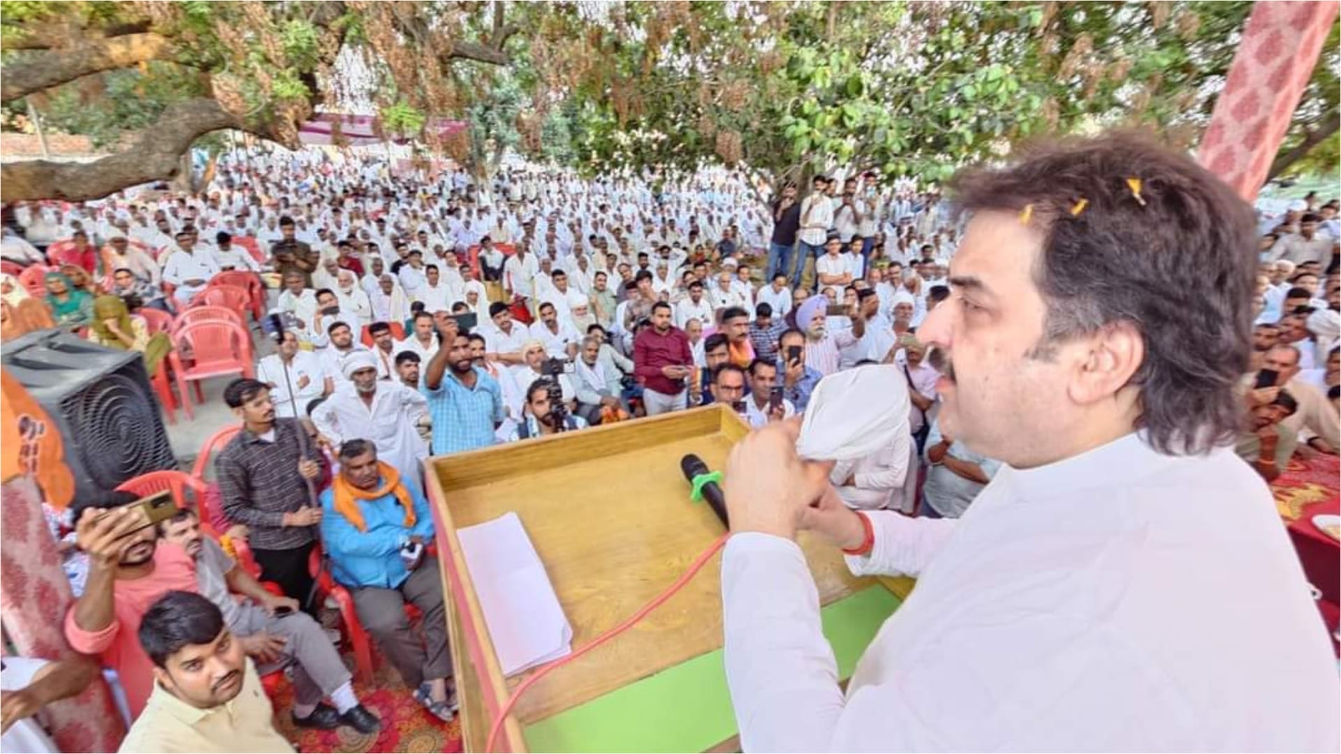 संबोधित करते कुलदीप बिश्नोई