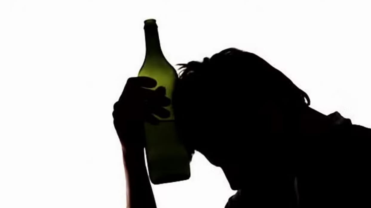 school spokesperson of GSSS Guglada reached the school in an intoxicated state