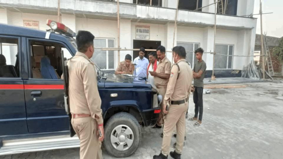 Three died after falling from third floor of hotel under construction in Rampur