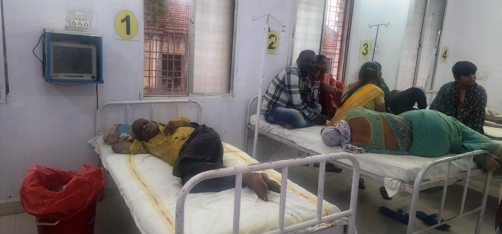 बैतूल में मधुमक्खी के हमले से घायल लोग पहुंचे अस्पताल