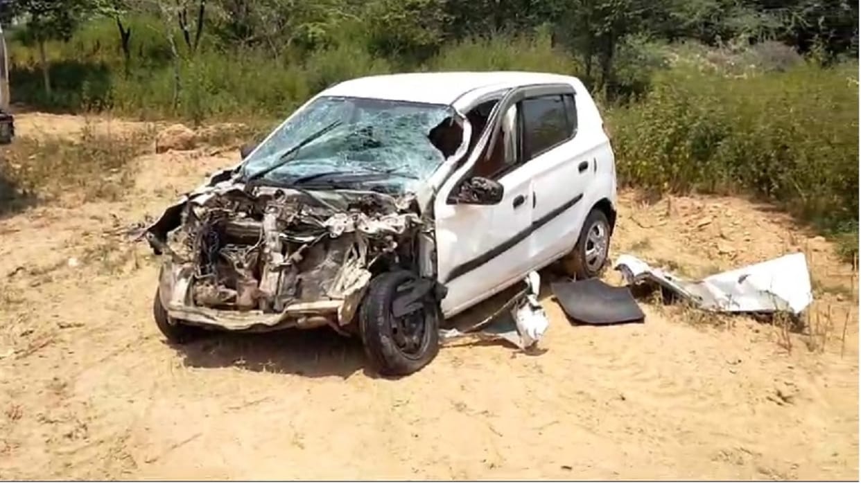 speeding container hits a car in Ambala, drags it far; death of driver constable