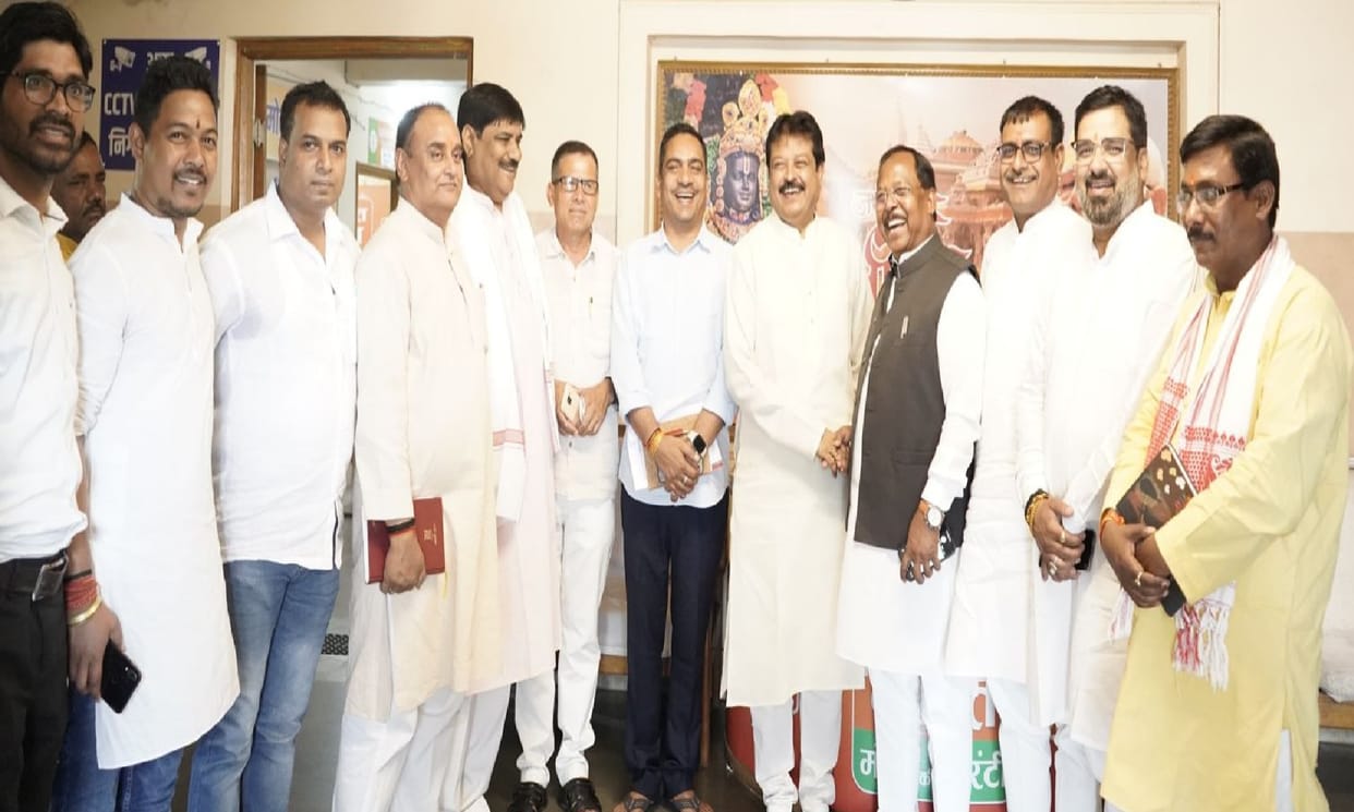 Chhattisgarh Cabinet Minister Ram vichar netam roared in Jharkhand
