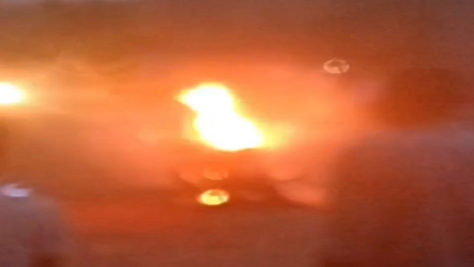 fire in parked bike