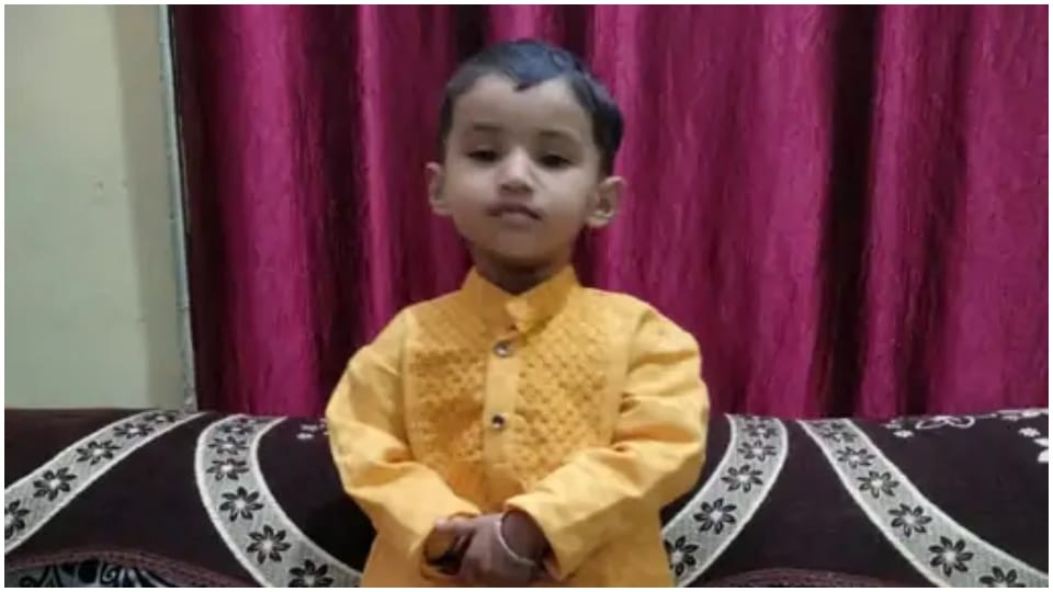 Three year old girl dies due to suffocation in car in Kota Hindi News wedding ceremony