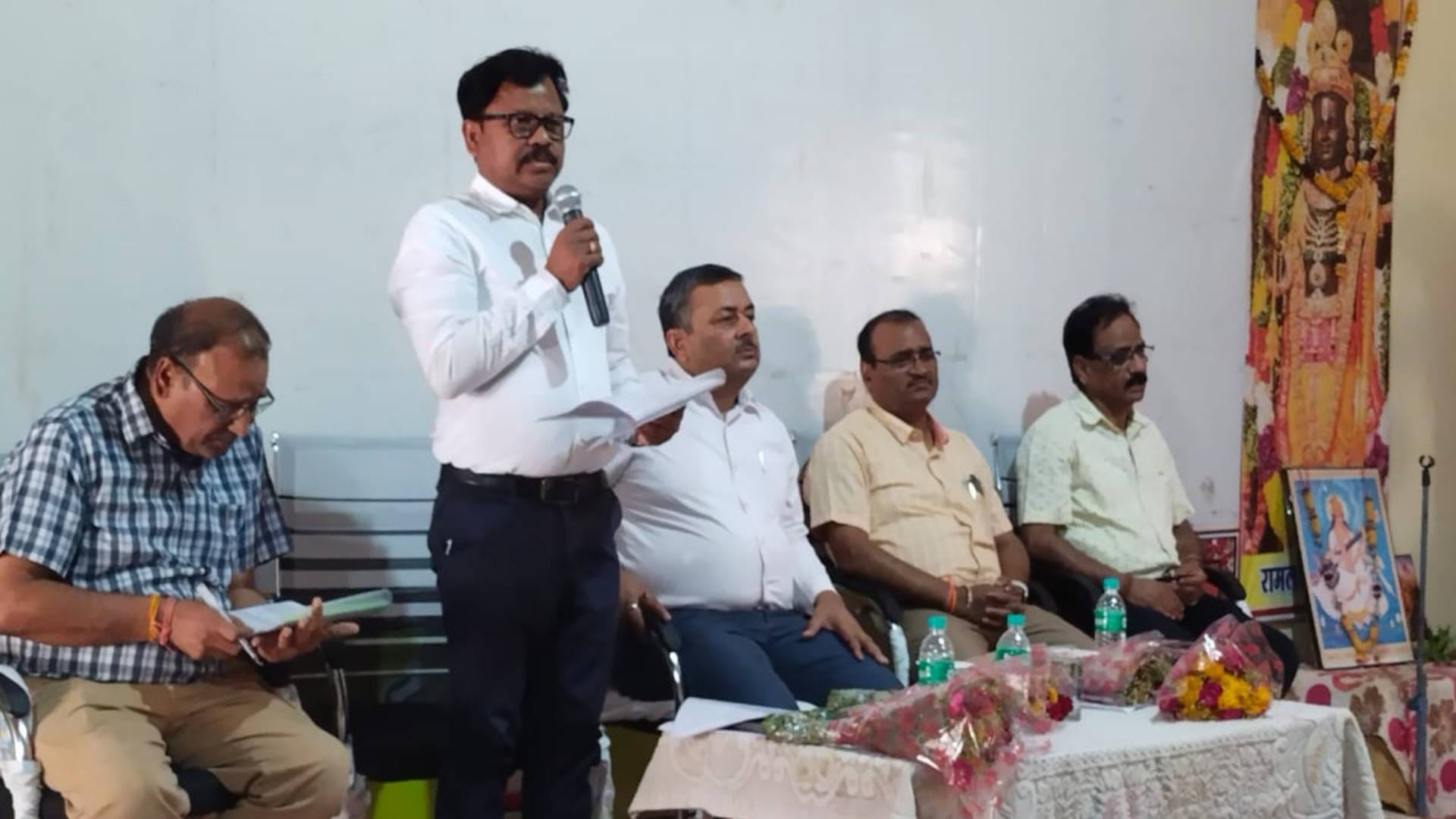 कलेक्टर के निर्देश