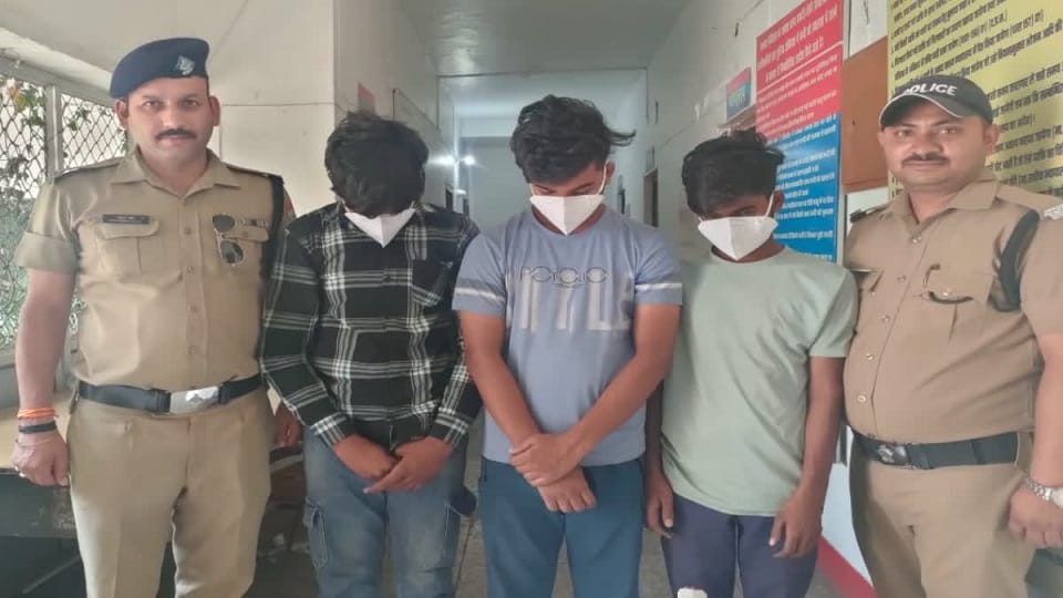 Three bike thieves arrested in haldwani