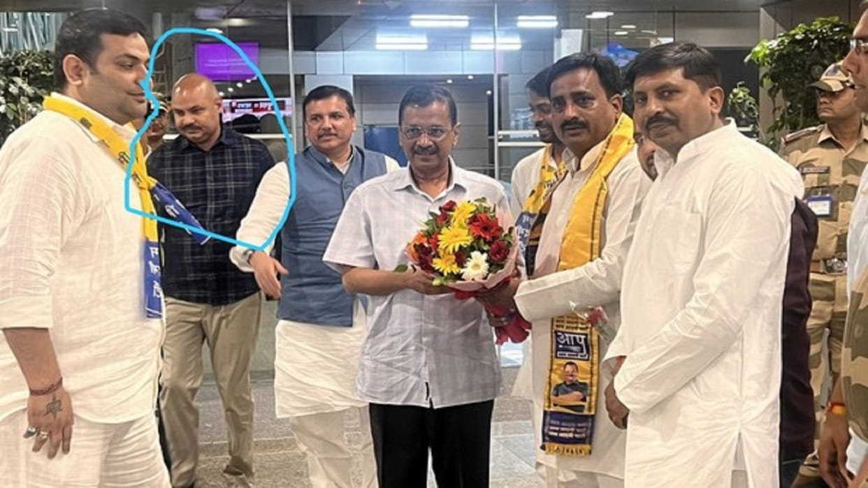 Swati Maliwal assault case Bibhav Kumar seen with Kejriwal at Lucknow airport BJP claims cm protecting aide