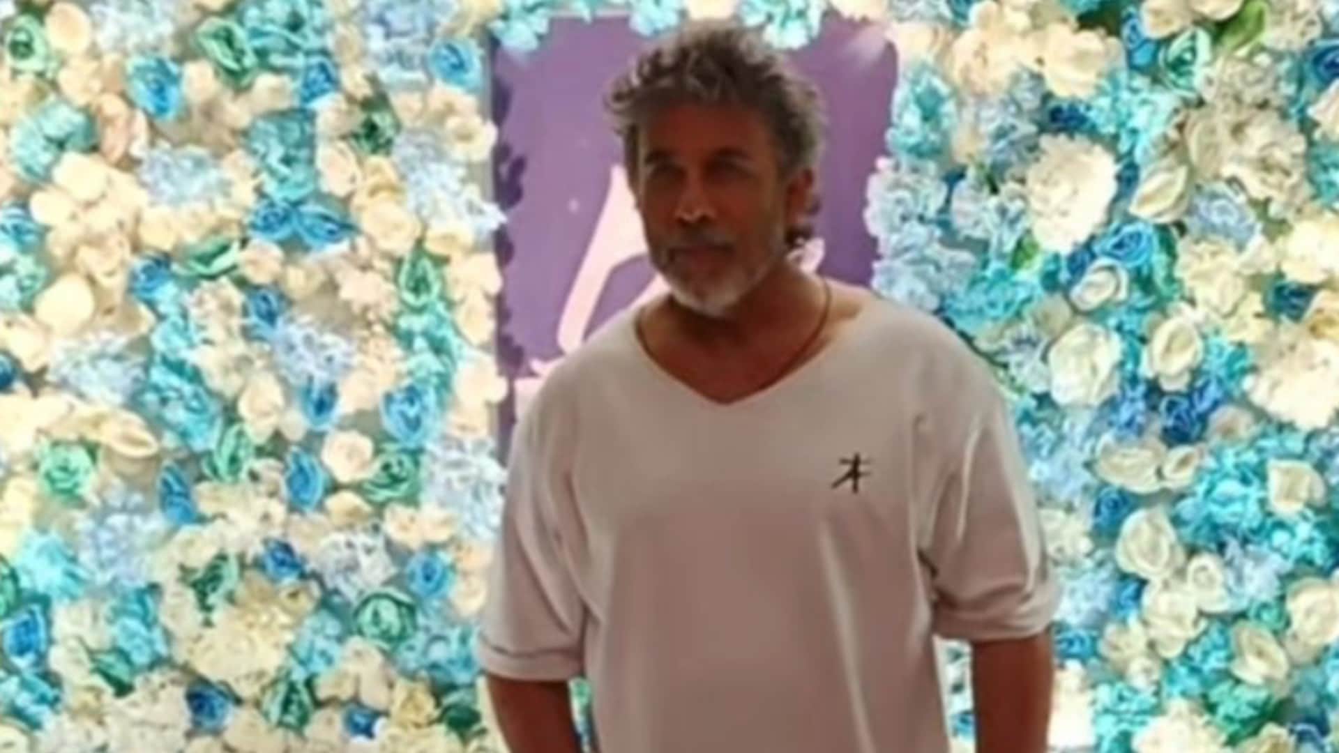 bollywood actor Deepak Tijori Files 1 75 crore cheating Complaint Against Bhaiyya Ji Producer Vikram Khakhar