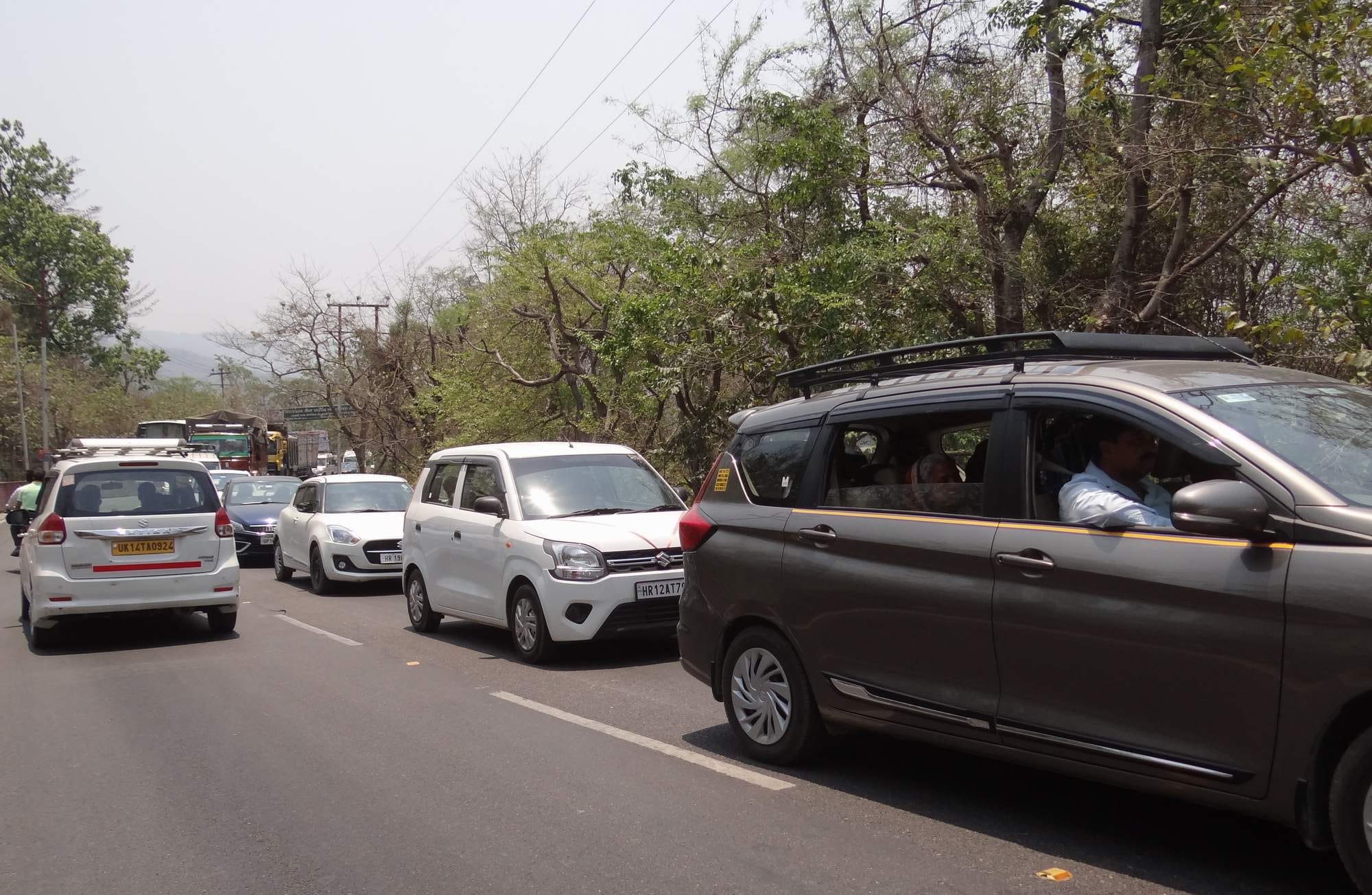 Chardham Yatra 2024 Administration stopped more than 1500 Pilgrims in 500 vehicles at various places