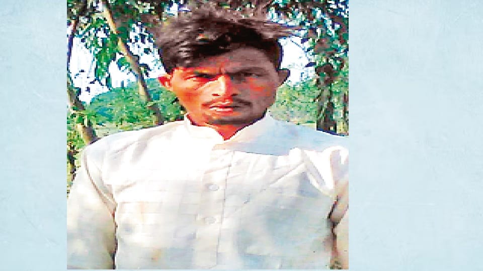 Moradabad: balcony of dilapidated building in paper mill fell, worker died due to being crushed