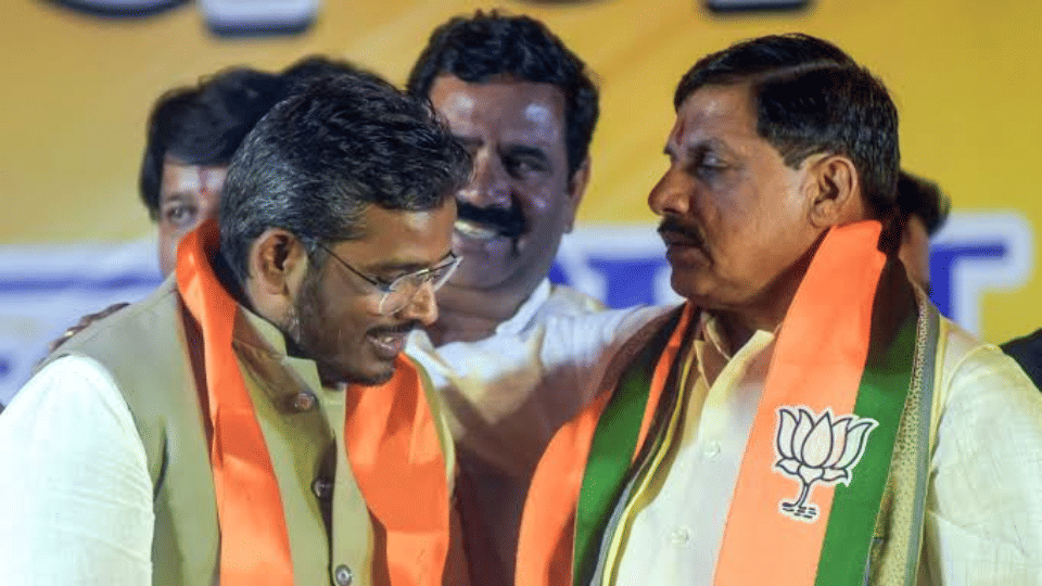 akshay kanti bam congress bjp news indore